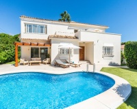 Rynek wtórny - Villa - Marbella - Marbesa