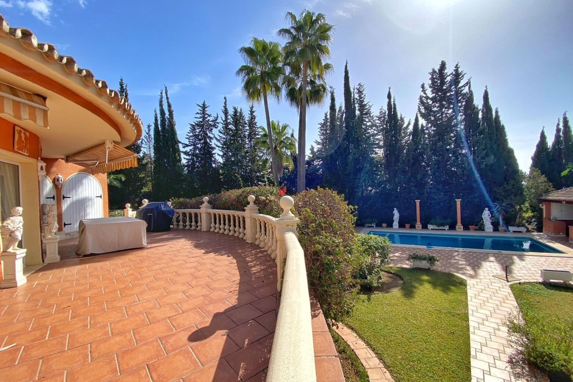 Rynek wtórny - Villa - Marbella - Nagüeles
