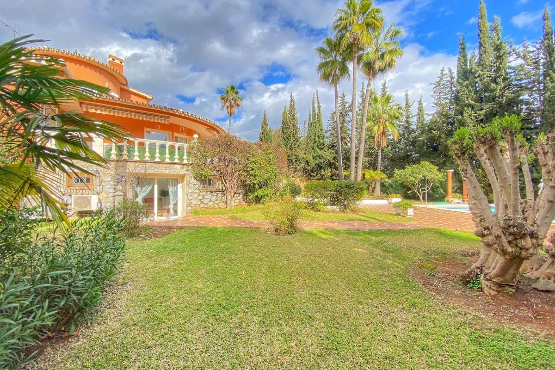 Rynek wtórny - Villa - Marbella - Nagüeles
