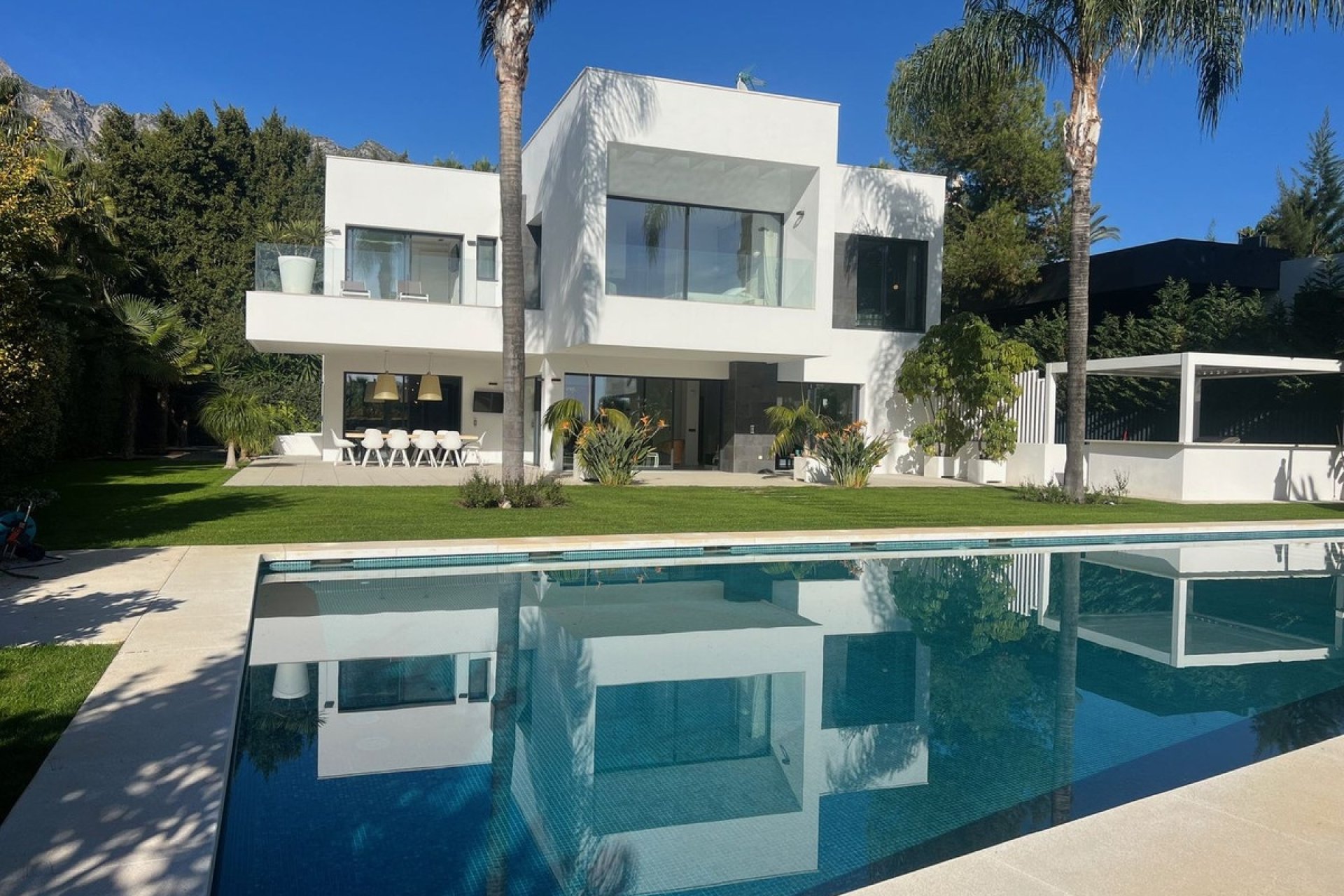 Rynek wtórny - Villa - Marbella - Nagüeles