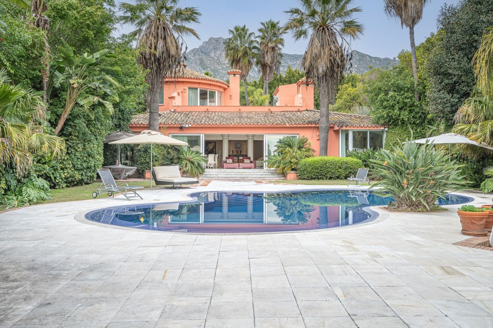 Rynek wtórny - Villa - Marbella - Nagüeles