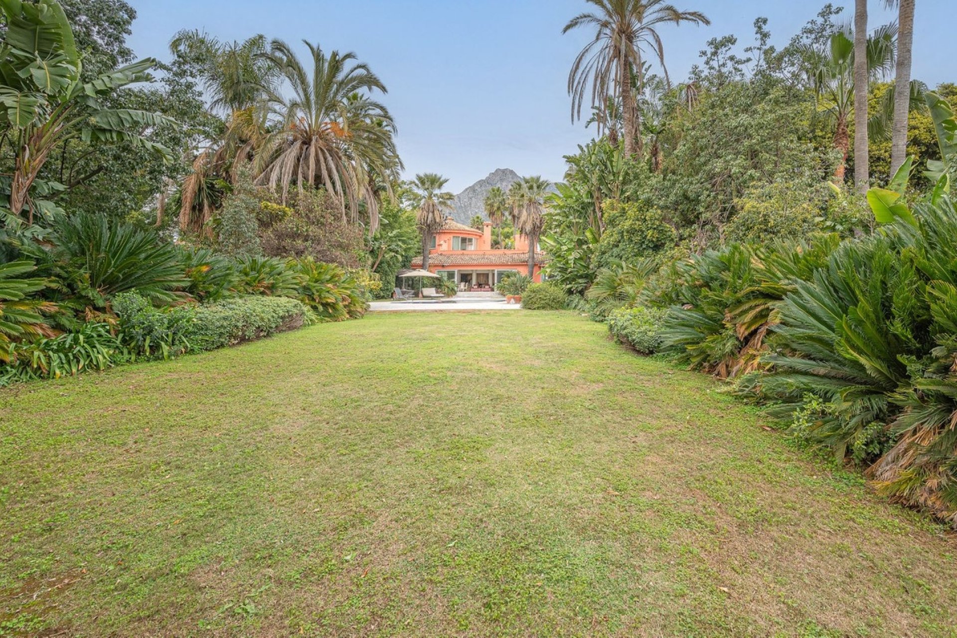 Rynek wtórny - Villa - Marbella - Nagüeles