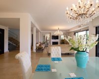 Rynek wtórny - Villa - Marbella - Nueva Andalucía