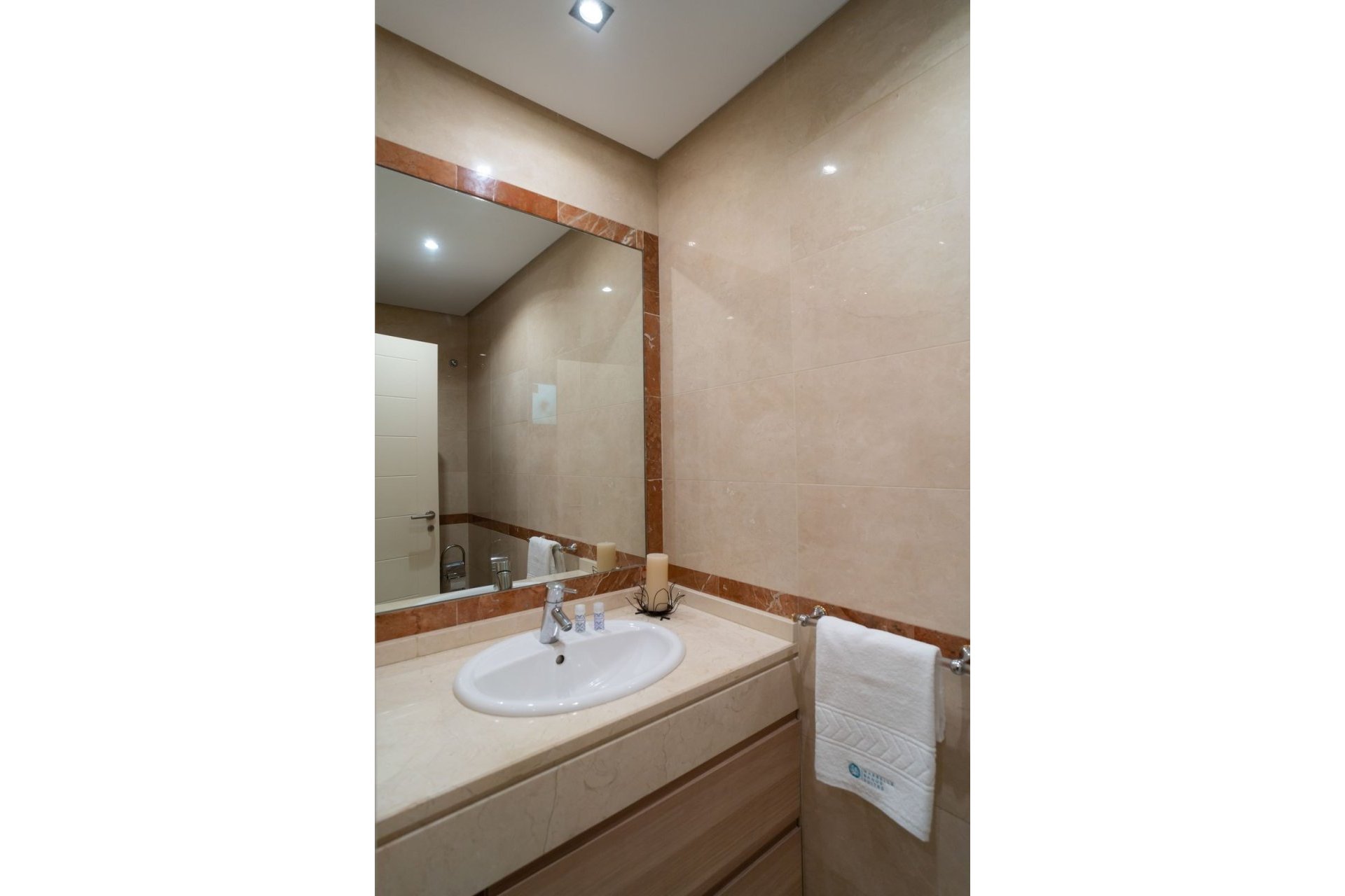 Rynek wtórny - Villa - Marbella - Nueva Andalucía