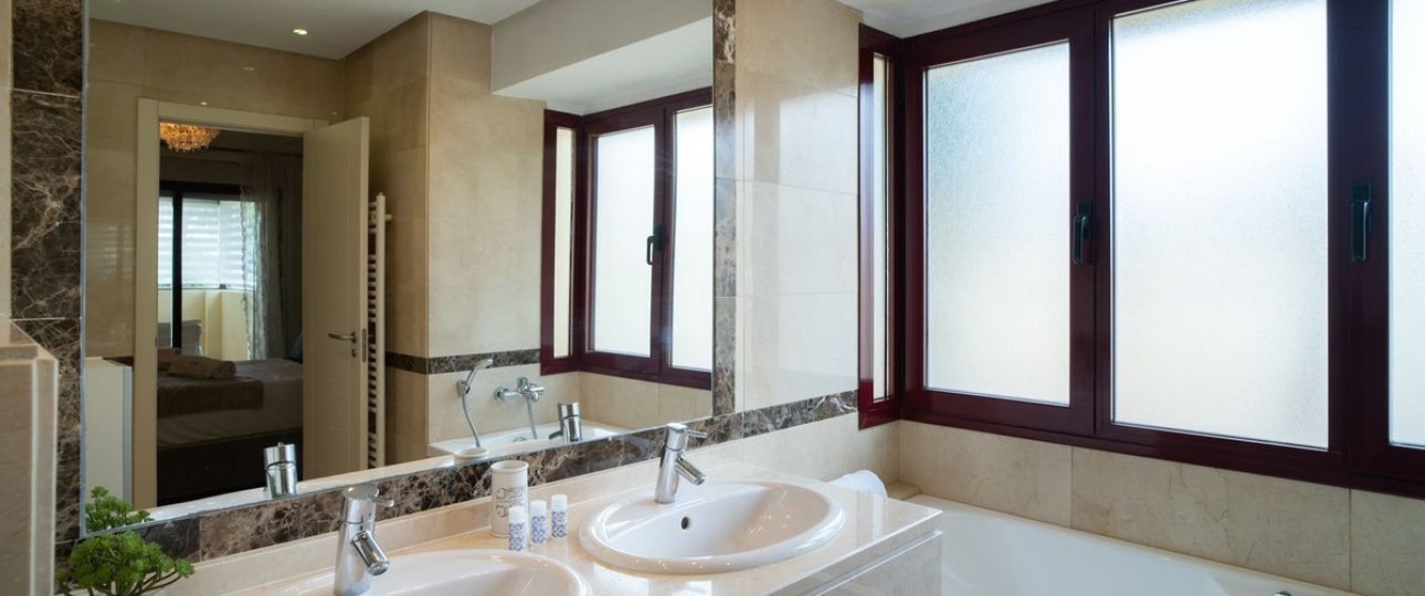 Rynek wtórny - Villa - Marbella - Nueva Andalucía