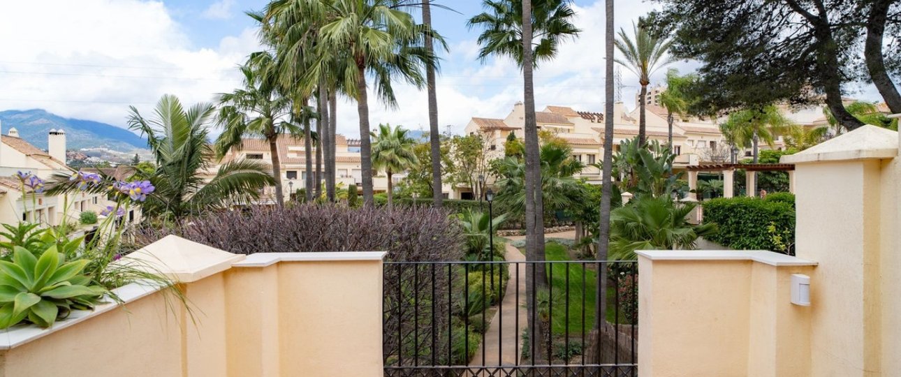 Rynek wtórny - Villa - Marbella - Nueva Andalucía