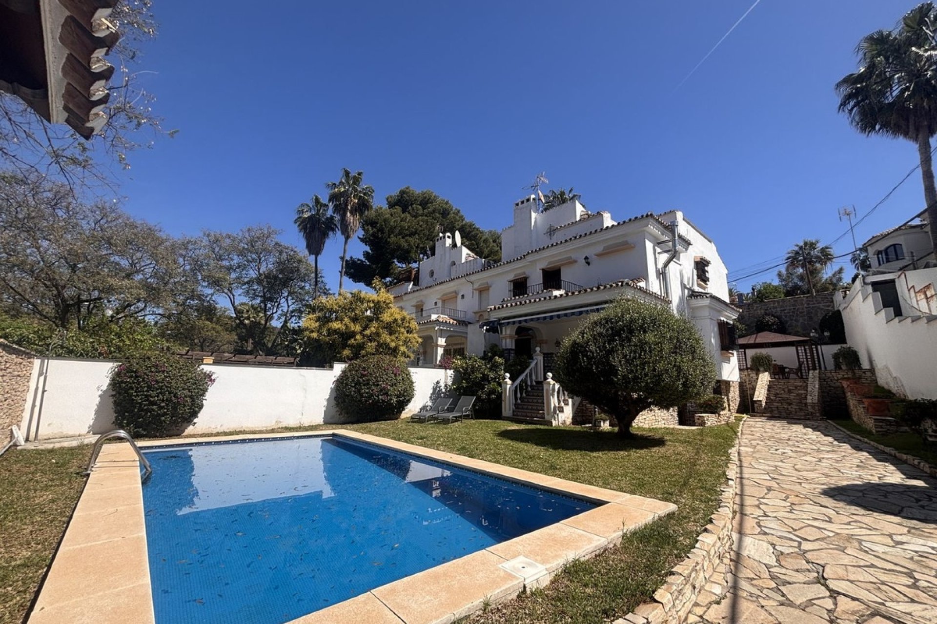 Rynek wtórny - Villa - Marbella - Nueva Andalucía