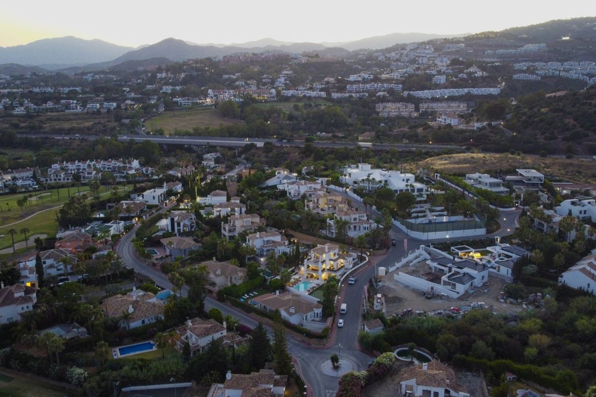 Rynek wtórny - Villa - Marbella - Nueva Andalucía