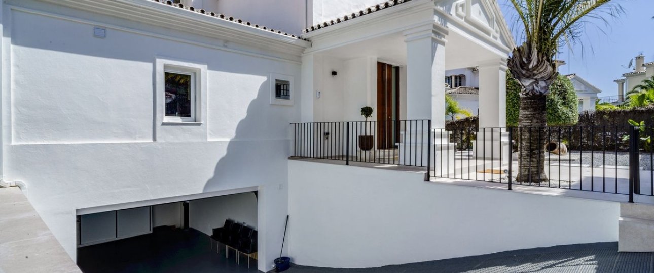Rynek wtórny - Villa - Marbella - Nueva Andalucía