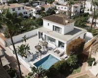 Rynek wtórny - Villa - Marbella - Nueva Andalucía