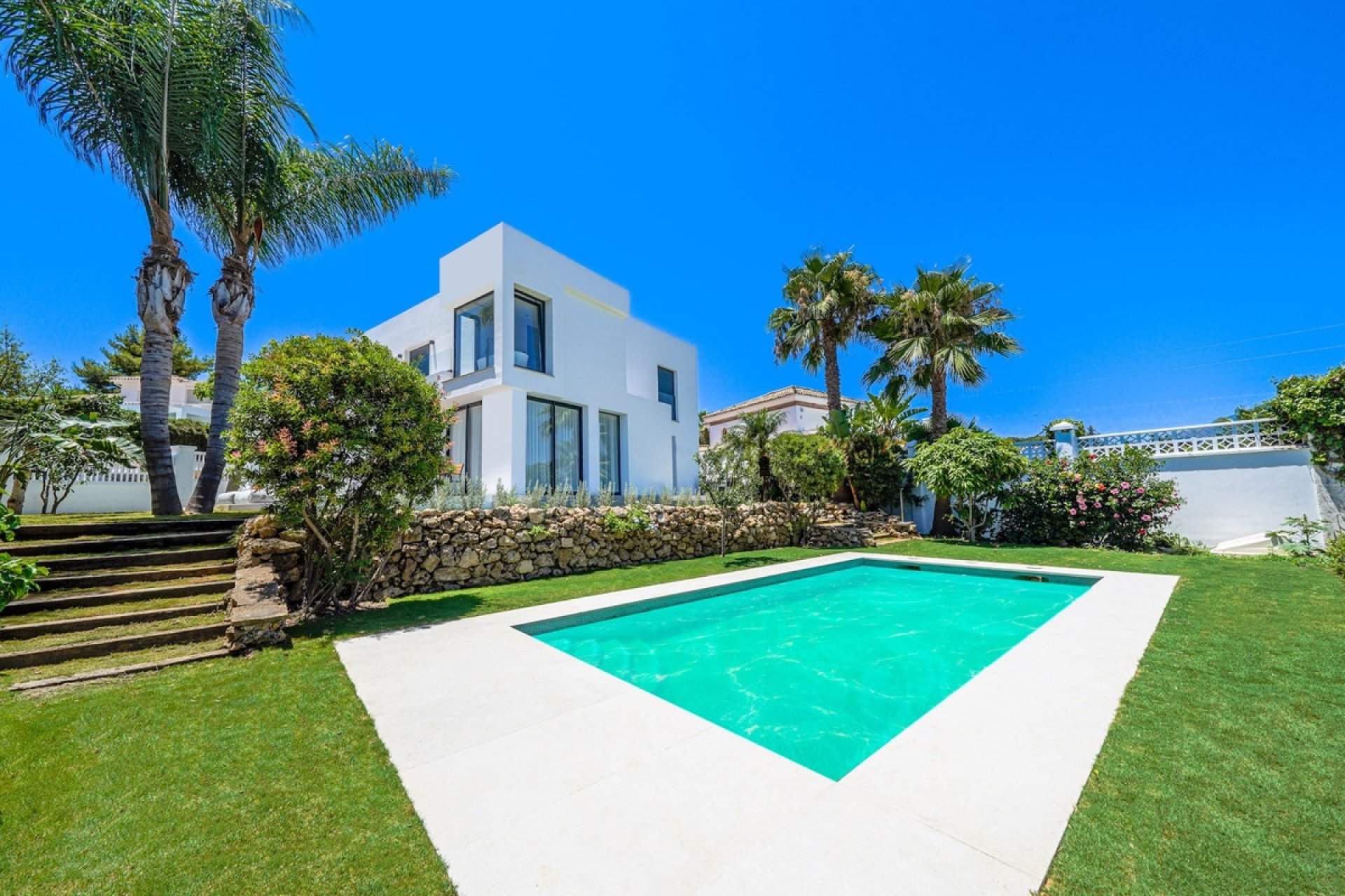 Rynek wtórny - Villa - Marbella - Nueva Andalucía
