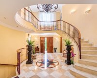 Rynek wtórny - Villa - Marbella - Nueva Andalucía