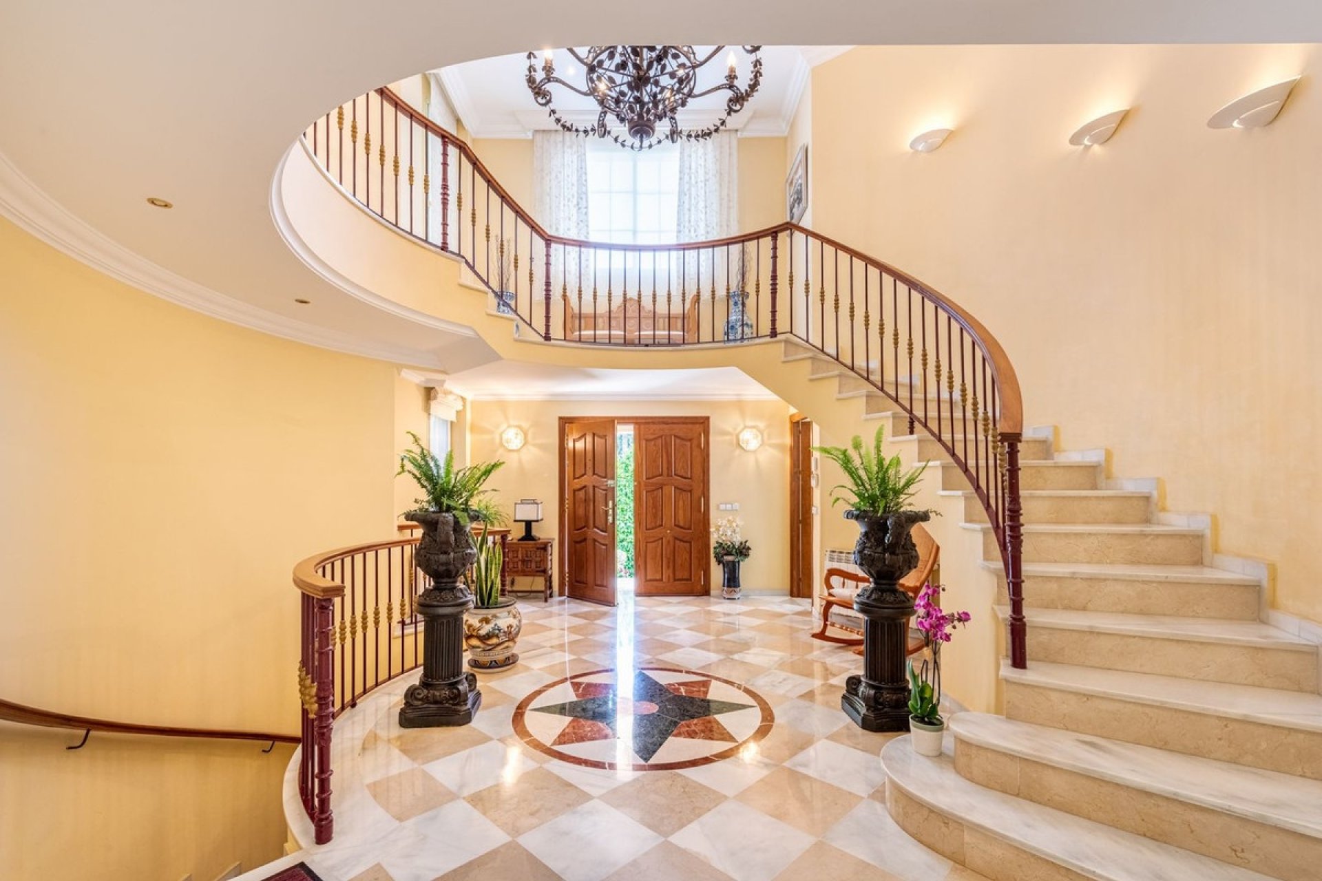 Rynek wtórny - Villa - Marbella - Nueva Andalucía