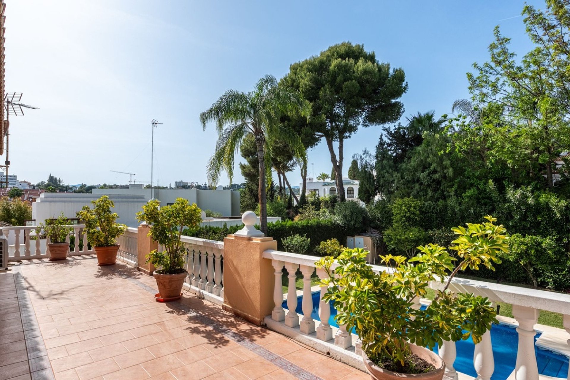 Rynek wtórny - Villa - Marbella - Nueva Andalucía