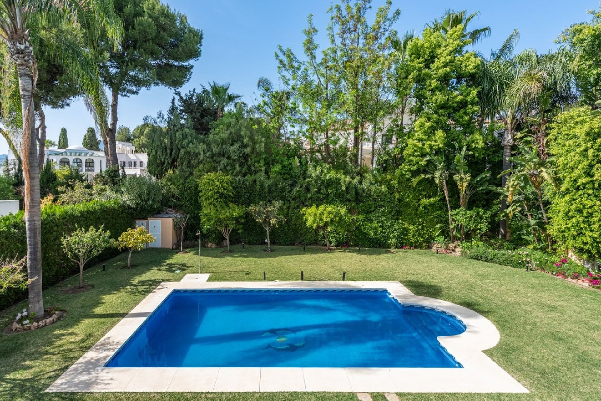 Rynek wtórny - Villa - Marbella - Nueva Andalucía