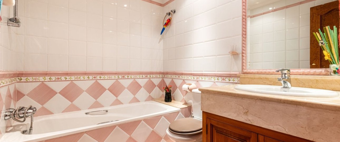 Rynek wtórny - Villa - Marbella - Nueva Andalucía