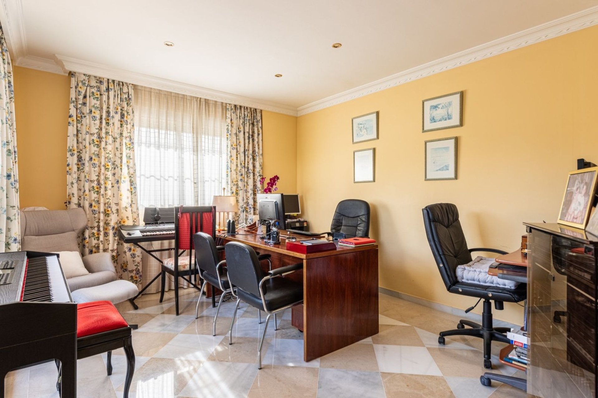 Rynek wtórny - Villa - Marbella - Nueva Andalucía