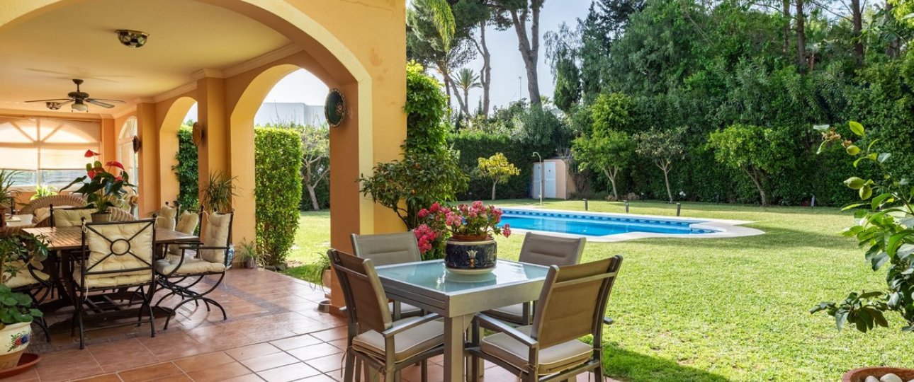 Rynek wtórny - Villa - Marbella - Nueva Andalucía