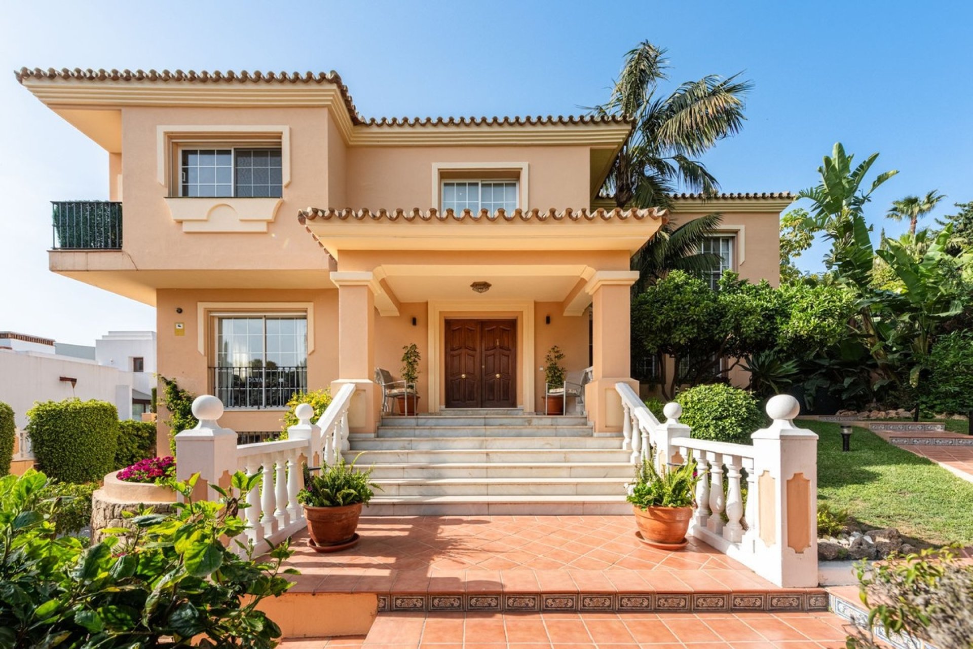 Rynek wtórny - Villa - Marbella - Nueva Andalucía