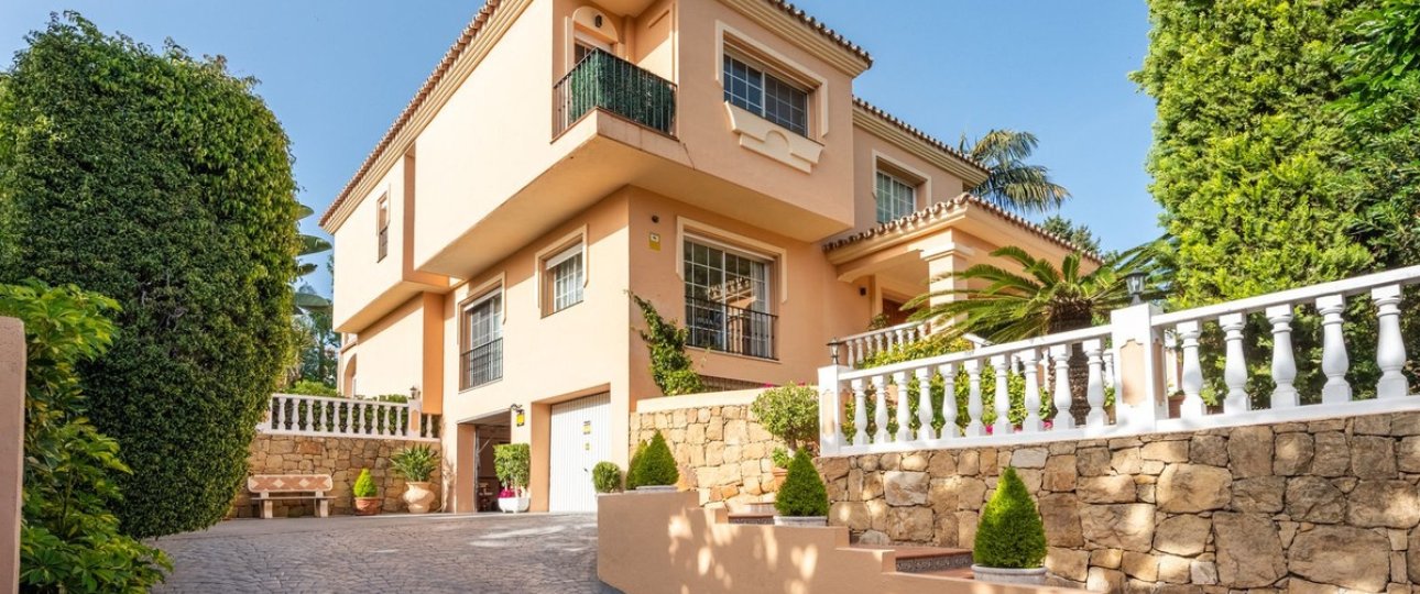 Rynek wtórny - Villa - Marbella - Nueva Andalucía