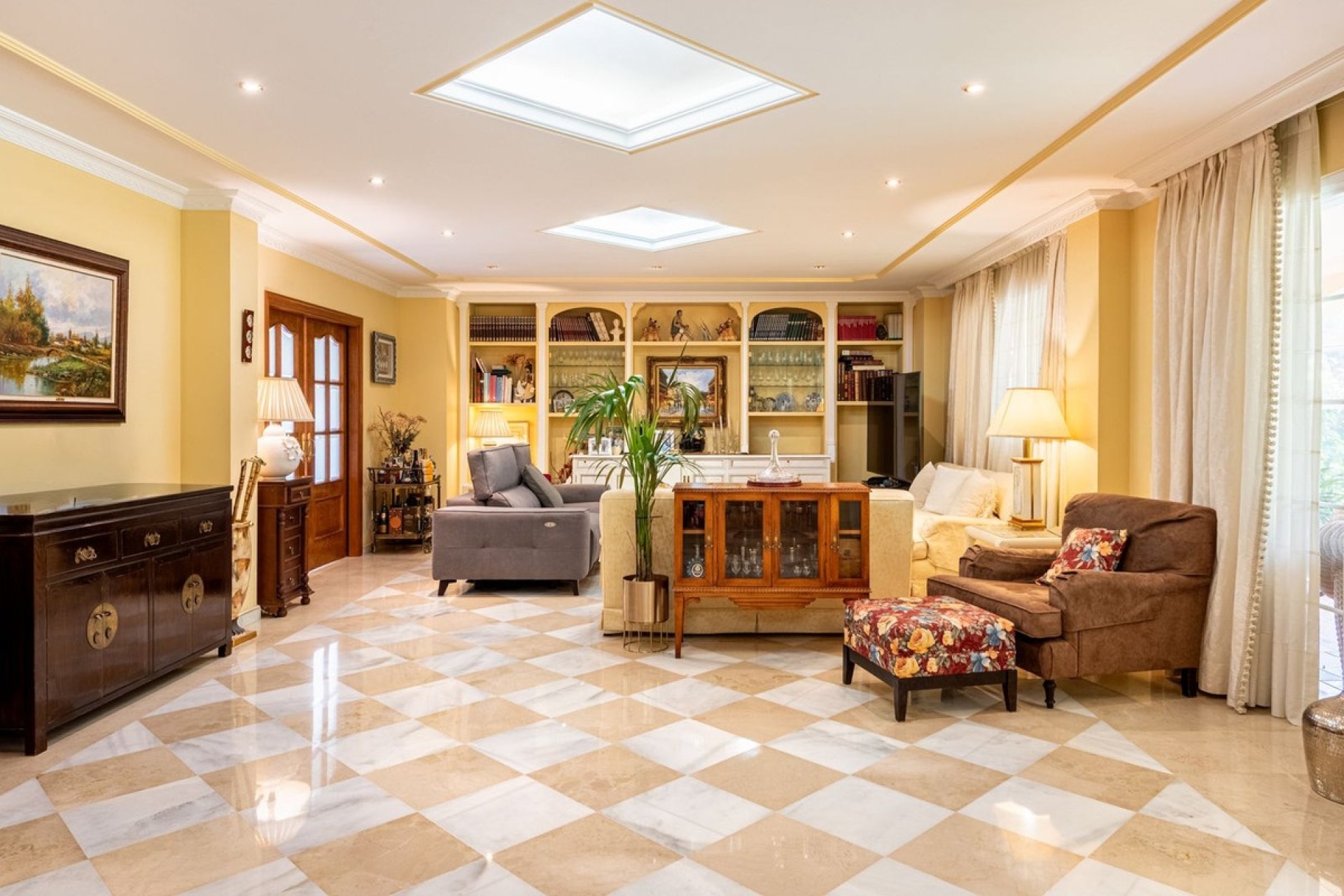 Rynek wtórny - Villa - Marbella - Nueva Andalucía