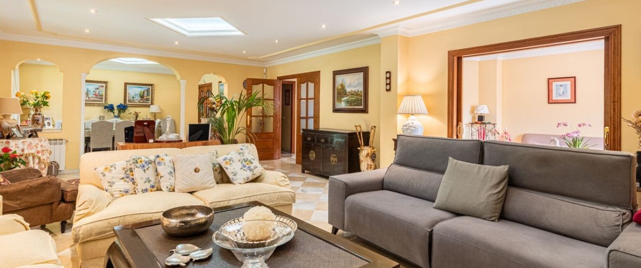 Rynek wtórny - Villa - Marbella - Nueva Andalucía