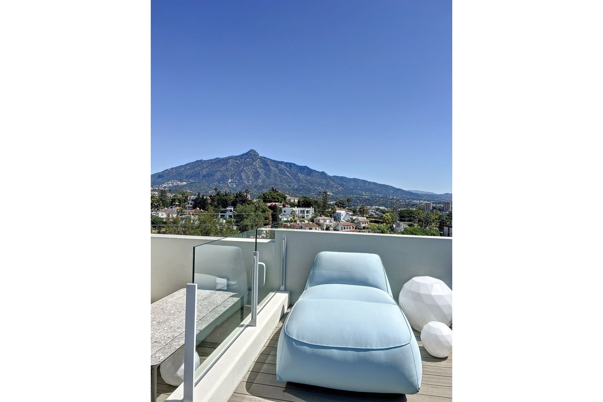 Rynek wtórny - Villa - Marbella - Nueva Andalucía