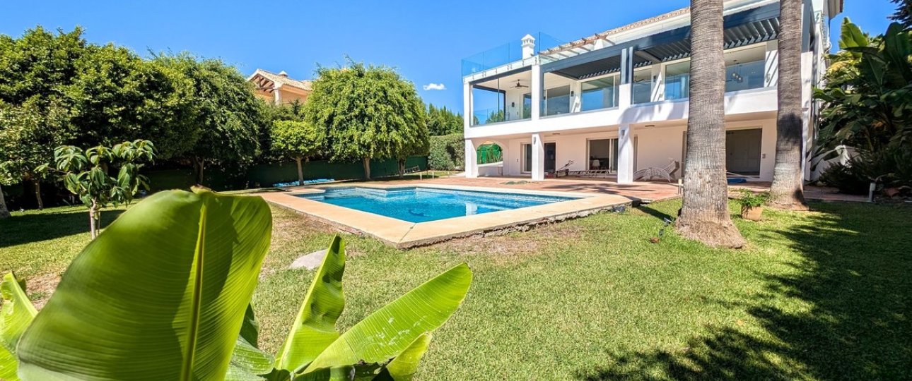Rynek wtórny - Villa - Marbella - Nueva Andalucía