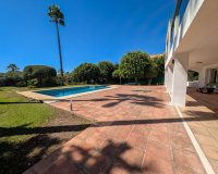Rynek wtórny - Villa - Marbella - Nueva Andalucía
