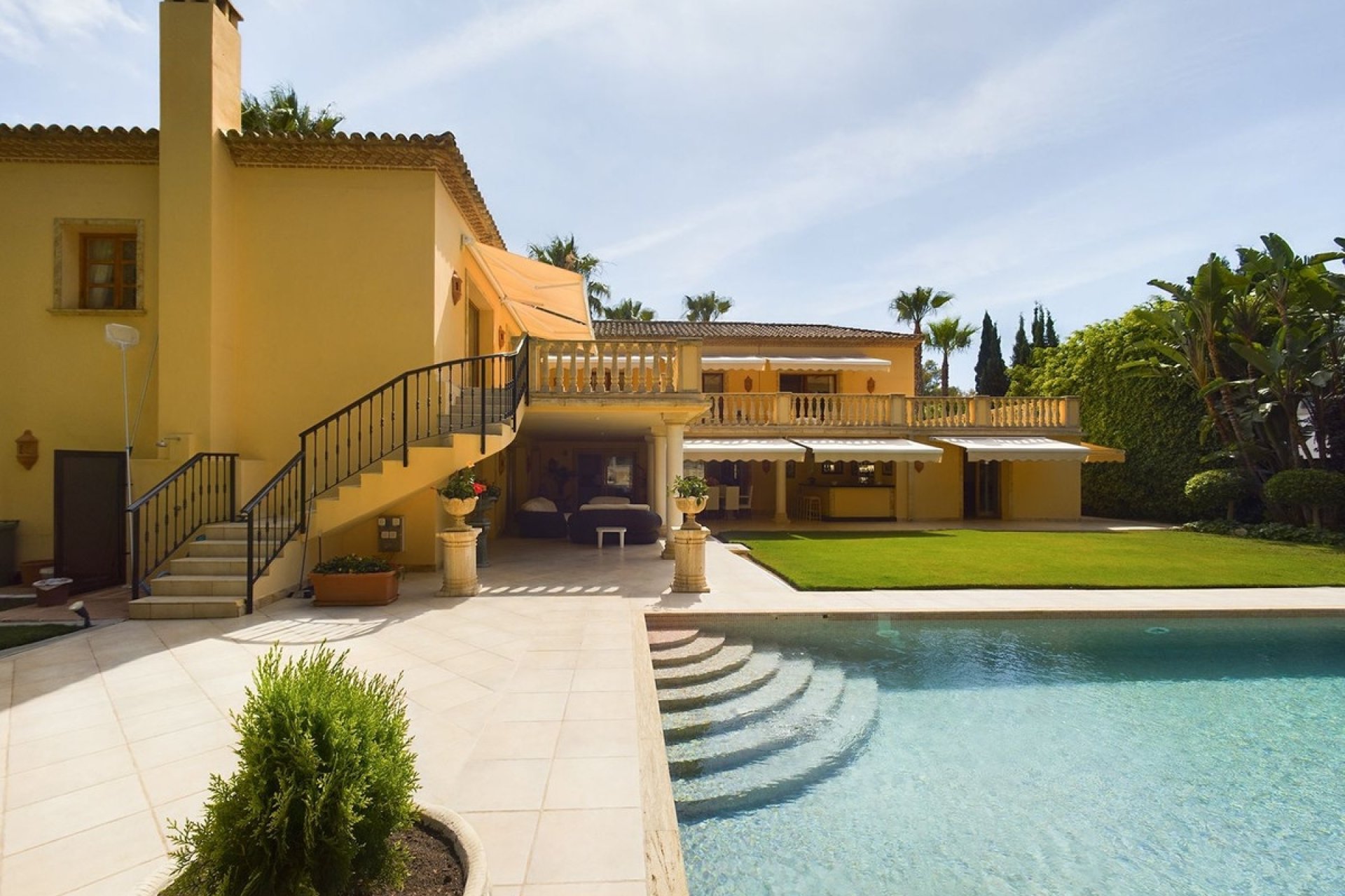 Rynek wtórny - Villa - Marbella - Nueva Andalucía