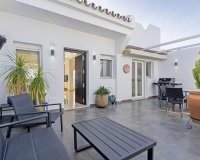 Rynek wtórny - Villa - Marbella - Nueva Andalucía