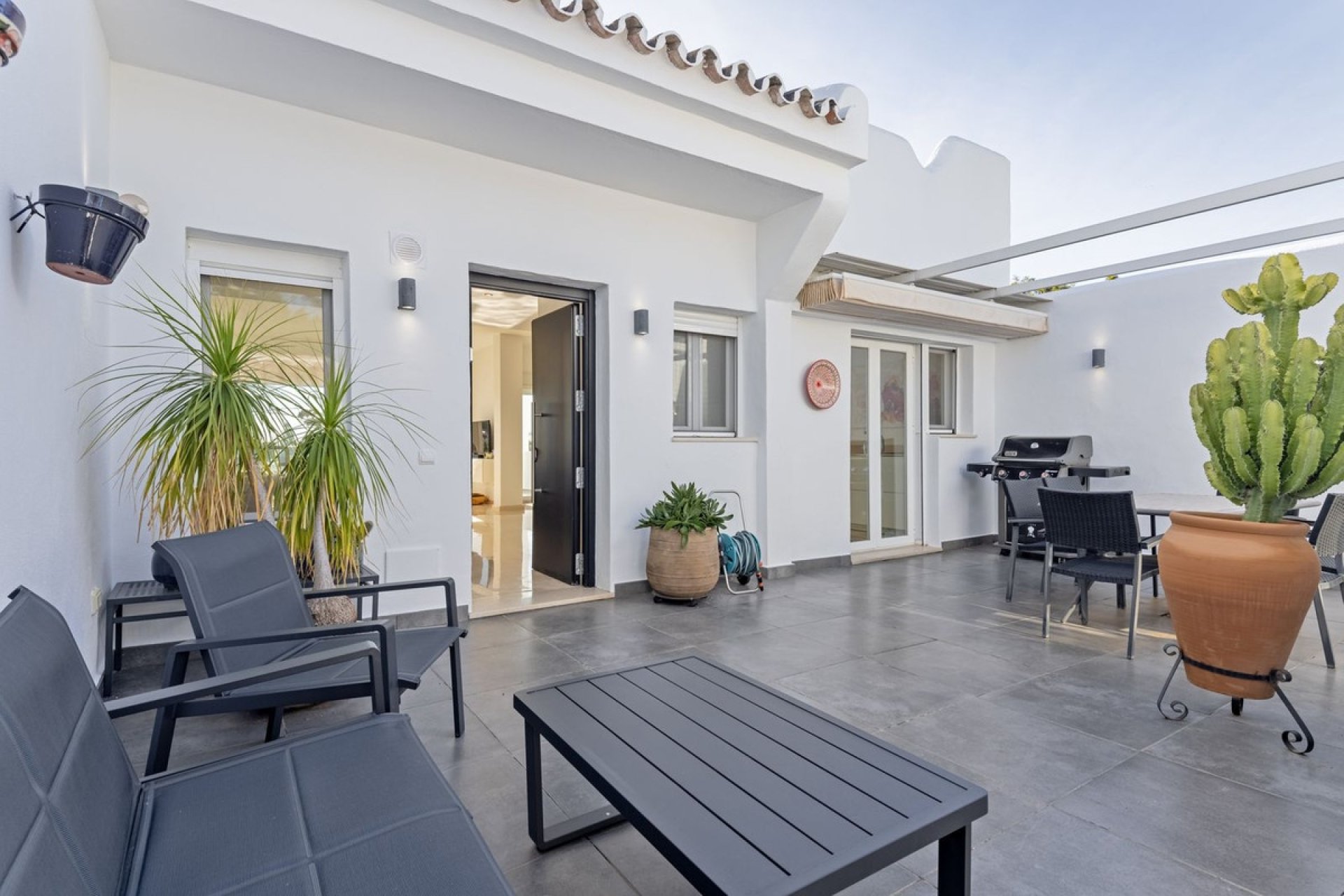 Rynek wtórny - Villa - Marbella - Nueva Andalucía