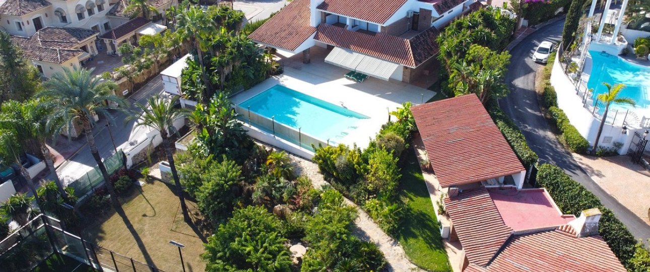 Rynek wtórny - Villa - Marbella - Nueva Andalucía