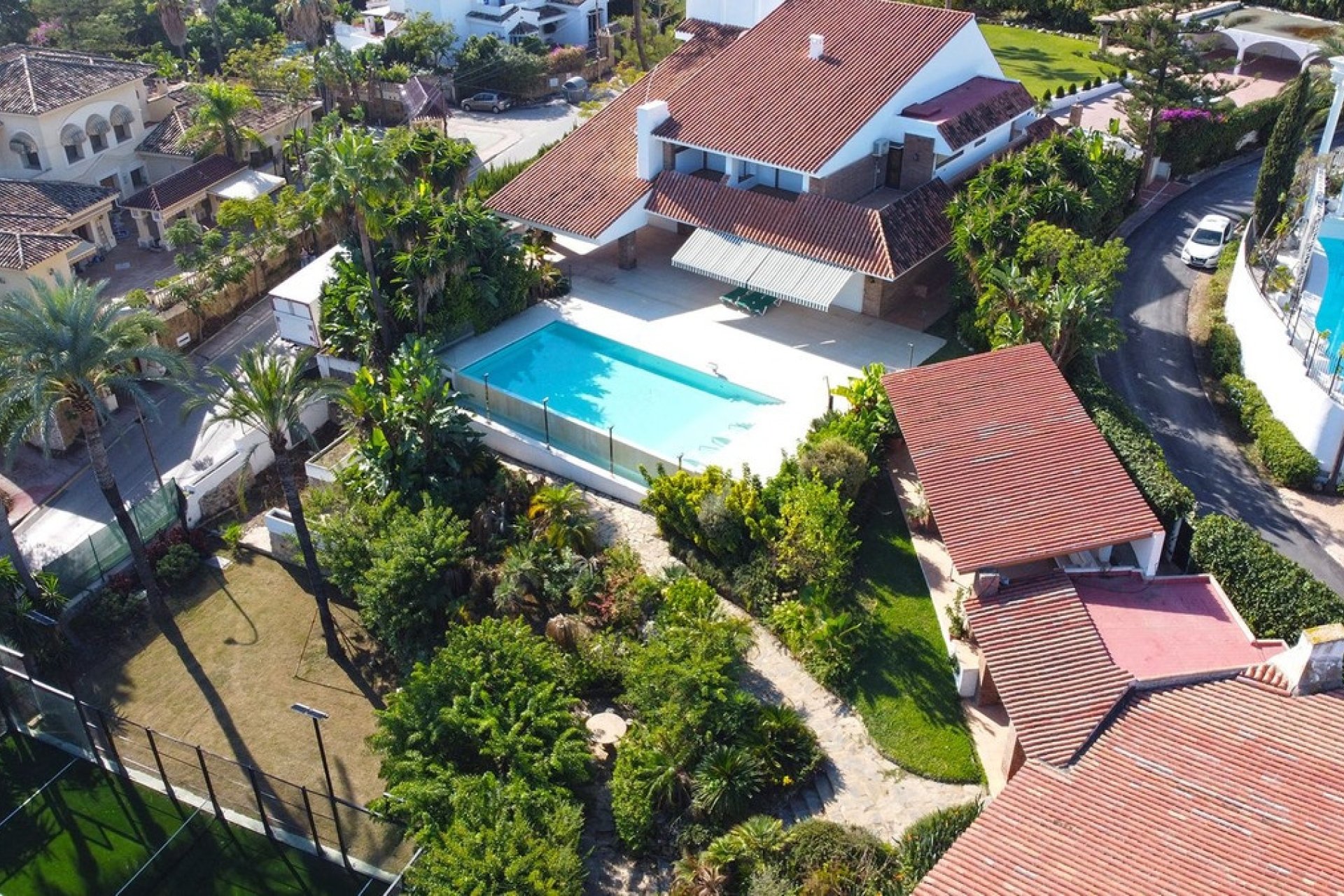 Rynek wtórny - Villa - Marbella - Nueva Andalucía