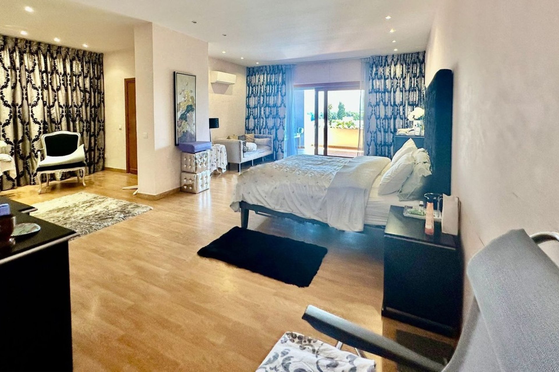 Rynek wtórny - Villa - Marbella - Nueva Andalucía