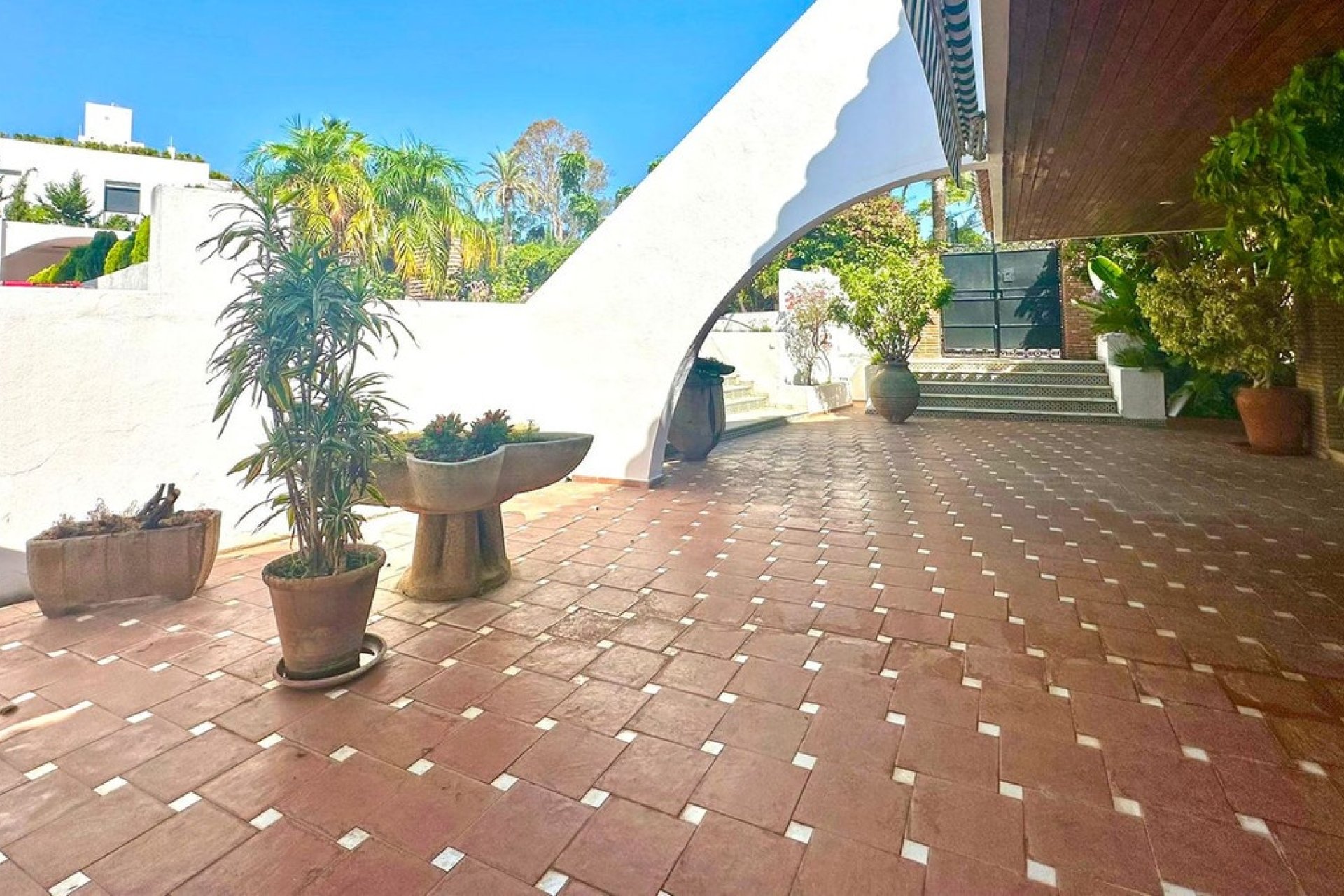 Rynek wtórny - Villa - Marbella - Nueva Andalucía