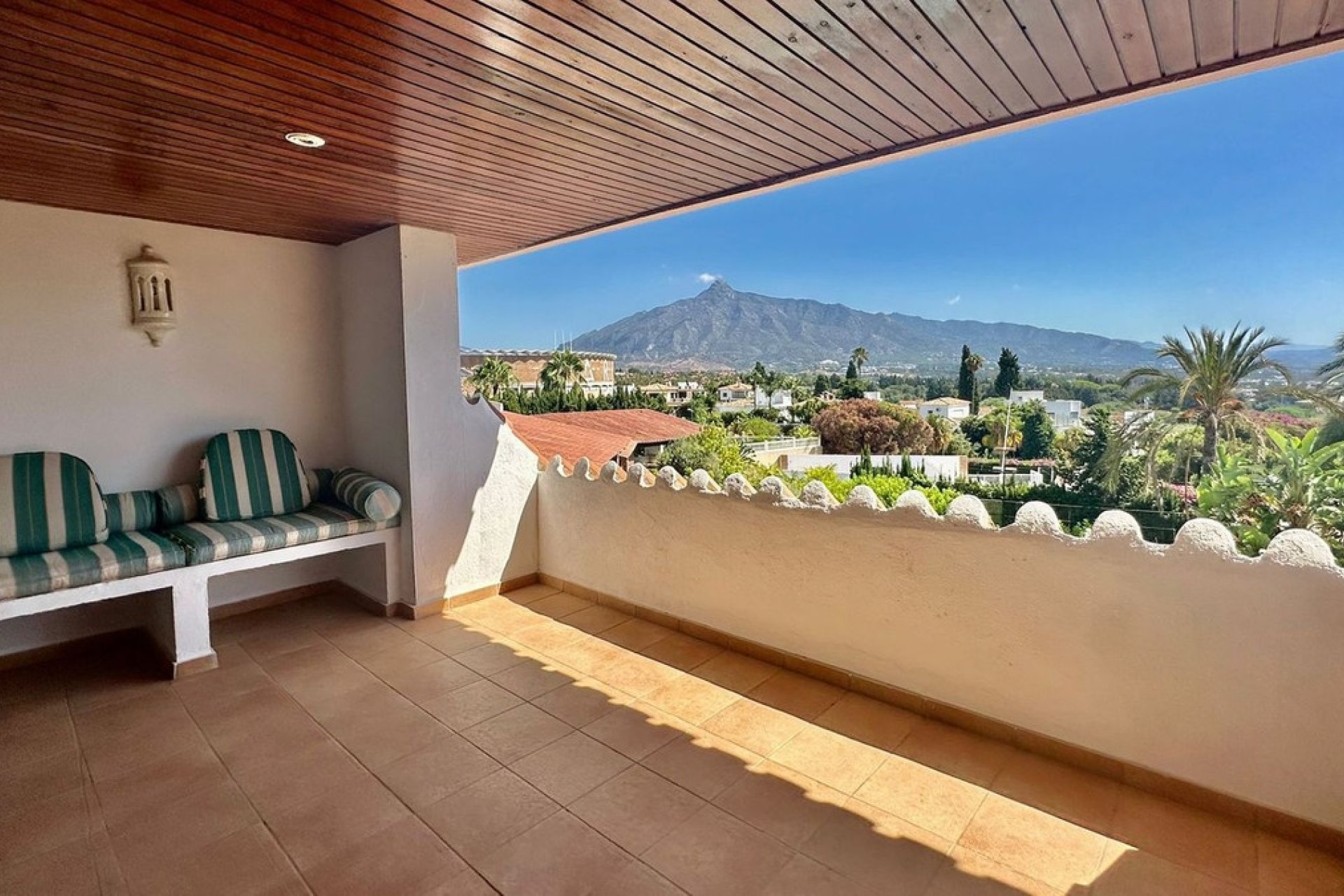 Rynek wtórny - Villa - Marbella - Nueva Andalucía