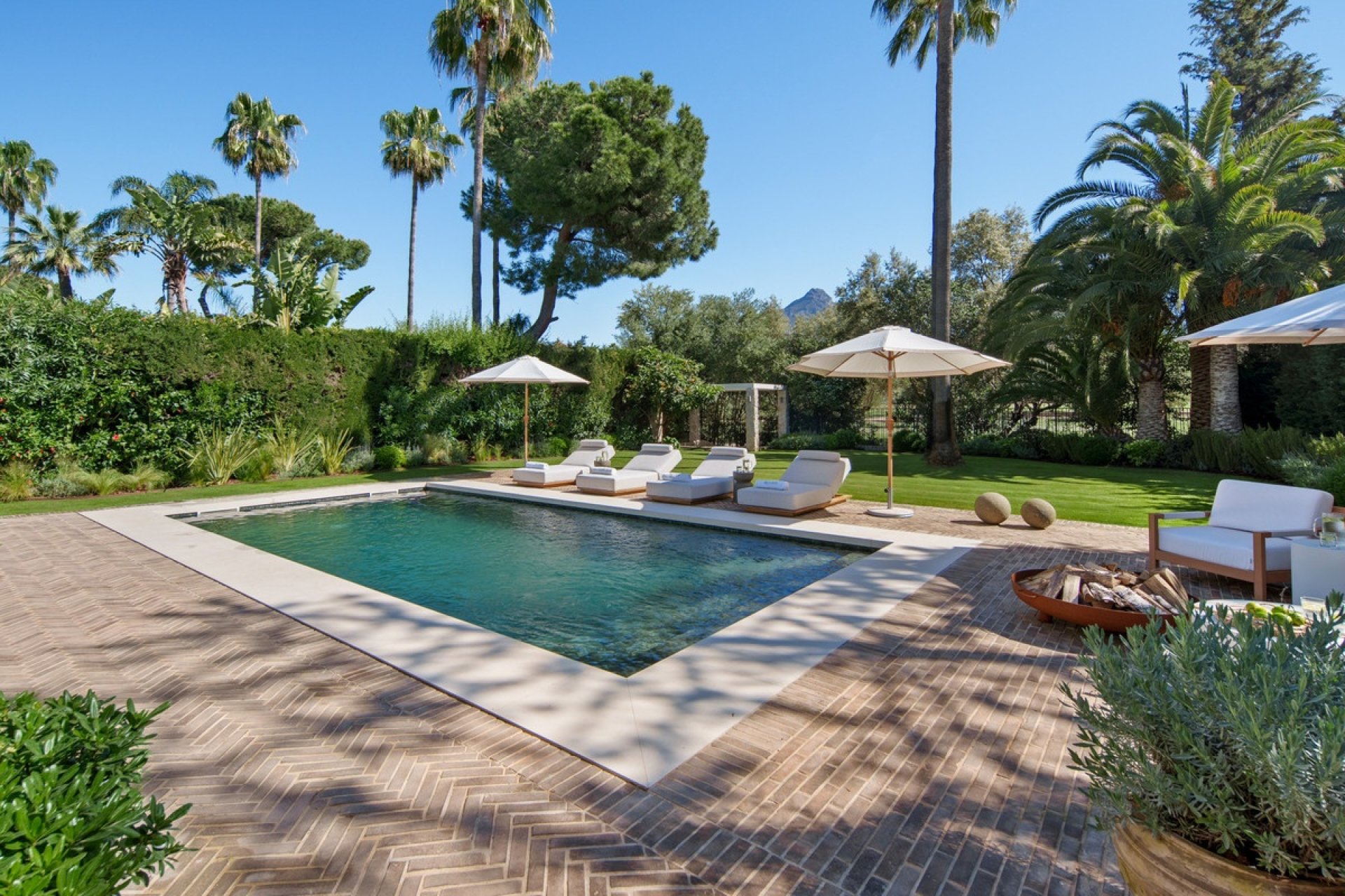 Rynek wtórny - Villa - Marbella - Nueva Andalucía