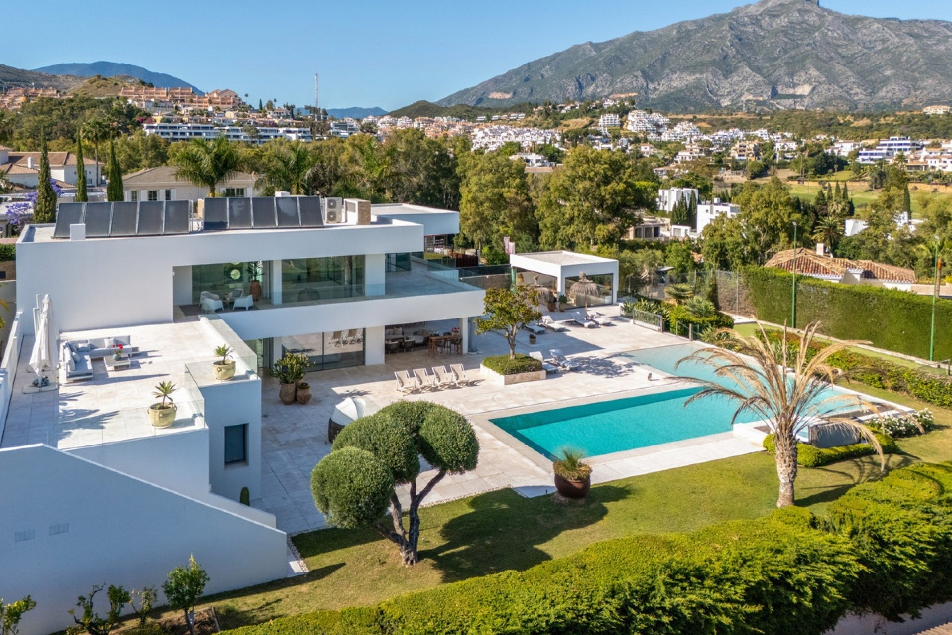 Rynek wtórny - Villa - Marbella - Nueva Andalucía