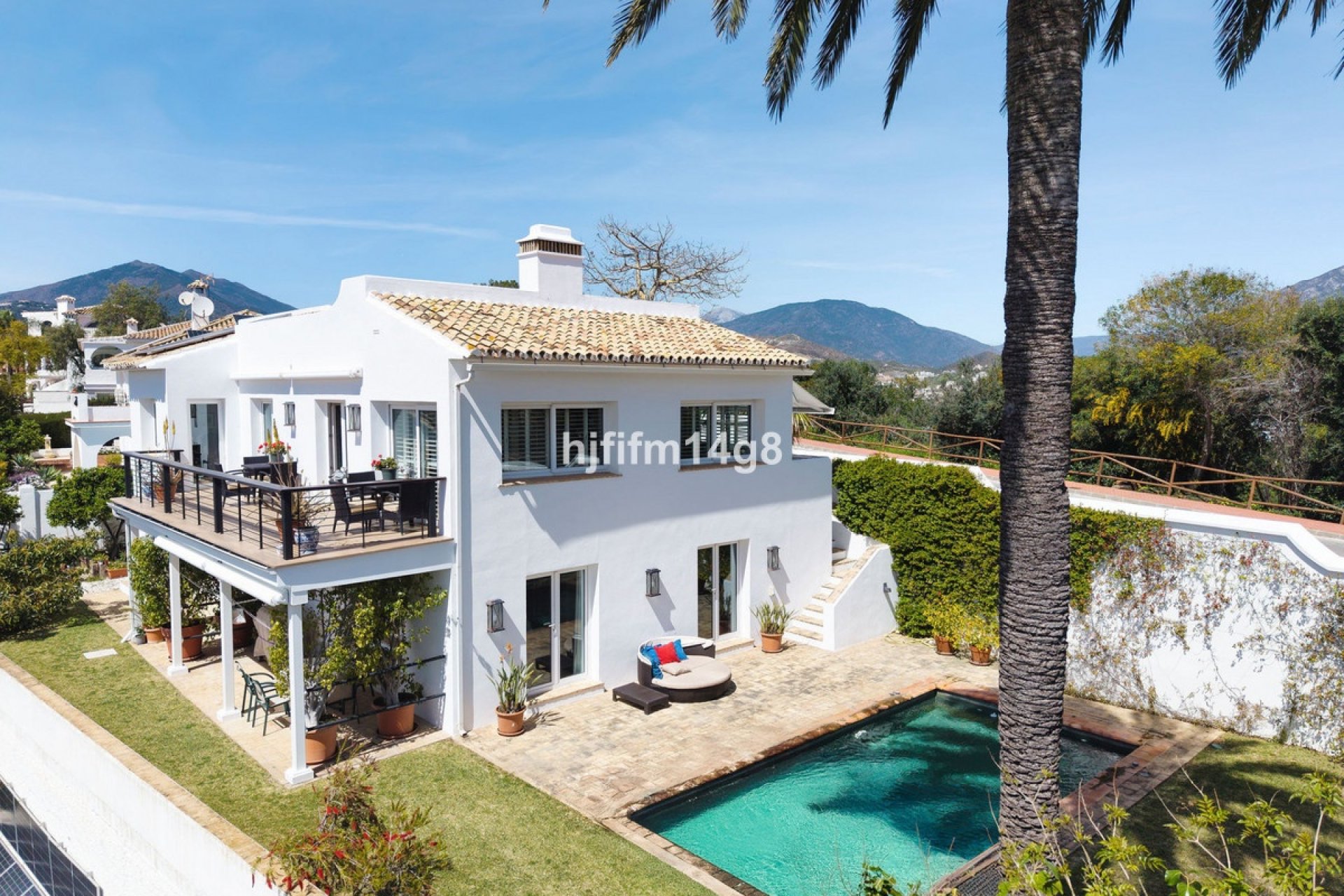 Rynek wtórny - Villa - Marbella - Nueva Andalucía