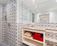 Rynek wtórny - Villa - Marbella - Nueva Andalucía