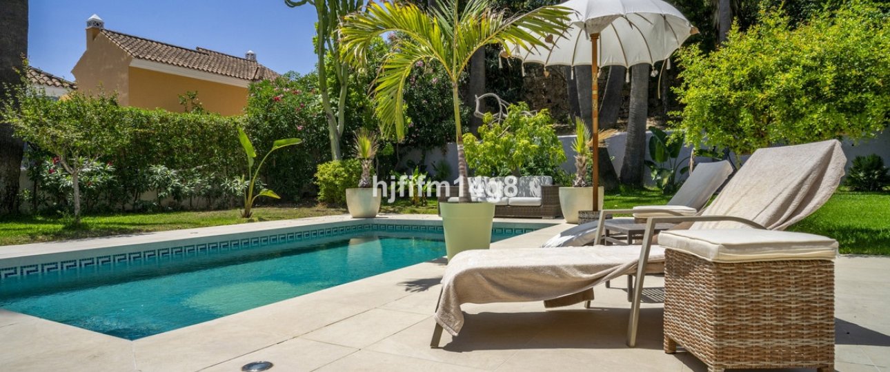 Rynek wtórny - Villa - Marbella - Nueva Andalucía