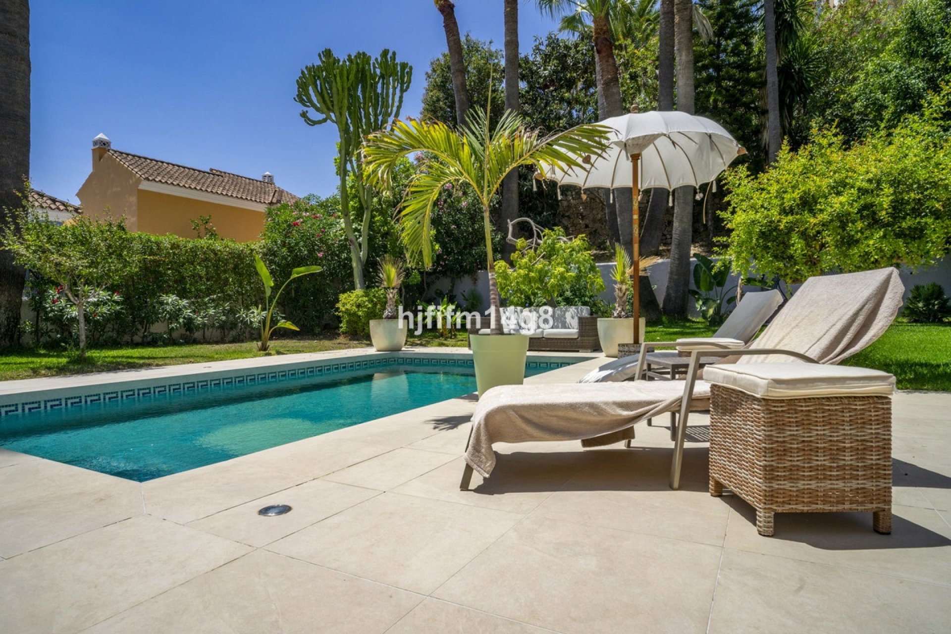 Rynek wtórny - Villa - Marbella - Nueva Andalucía