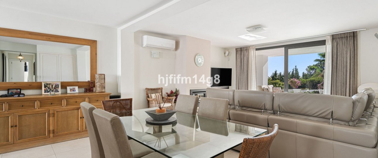 Rynek wtórny - Villa - Marbella - Nueva Andalucía