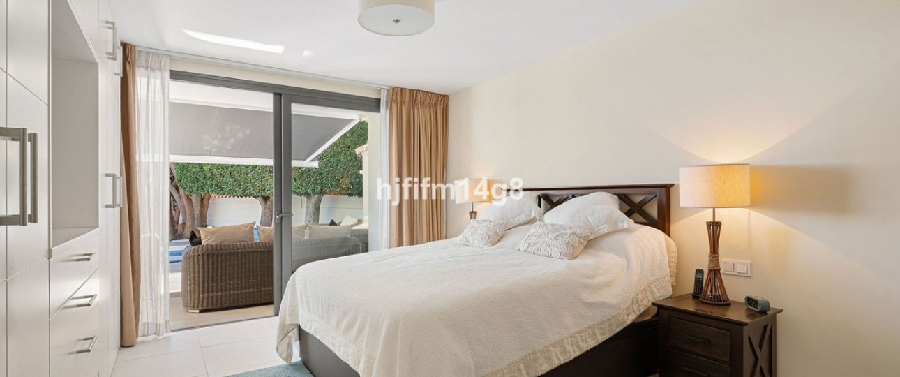 Rynek wtórny - Villa - Marbella - Nueva Andalucía