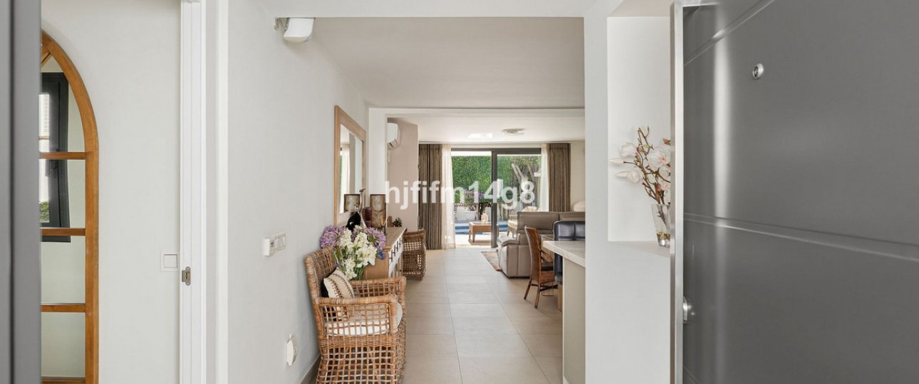 Rynek wtórny - Villa - Marbella - Nueva Andalucía