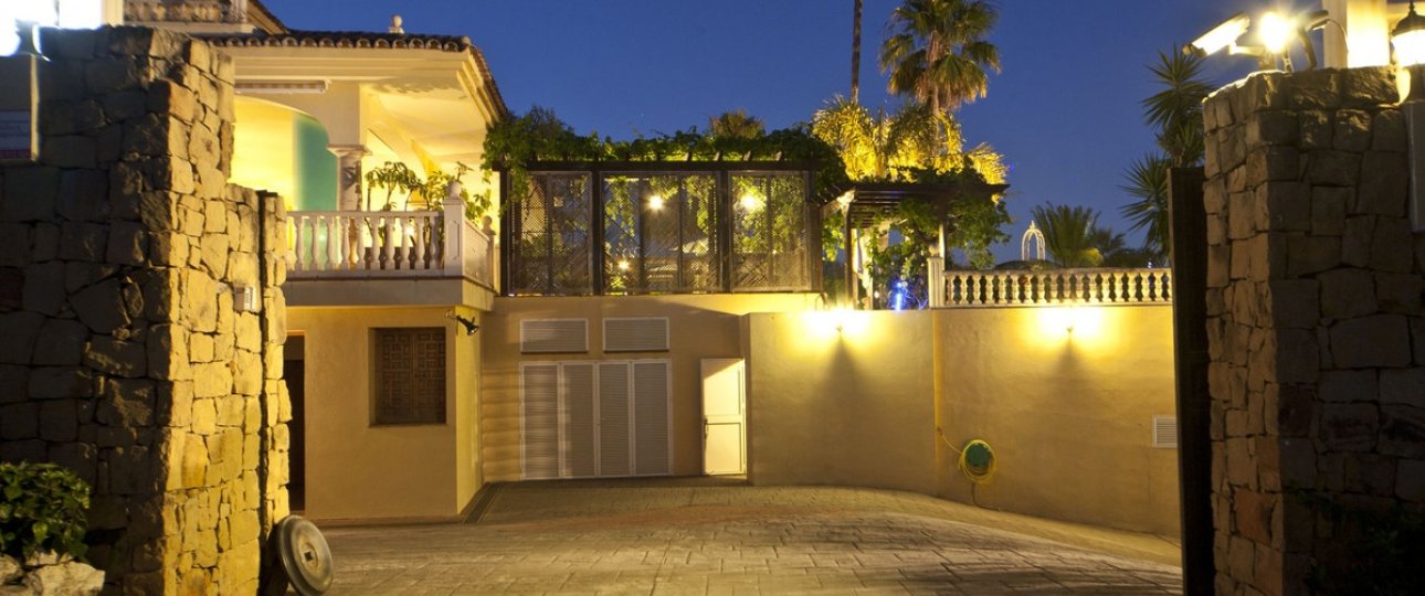 Rynek wtórny - Villa - Marbella - Nueva Andalucía