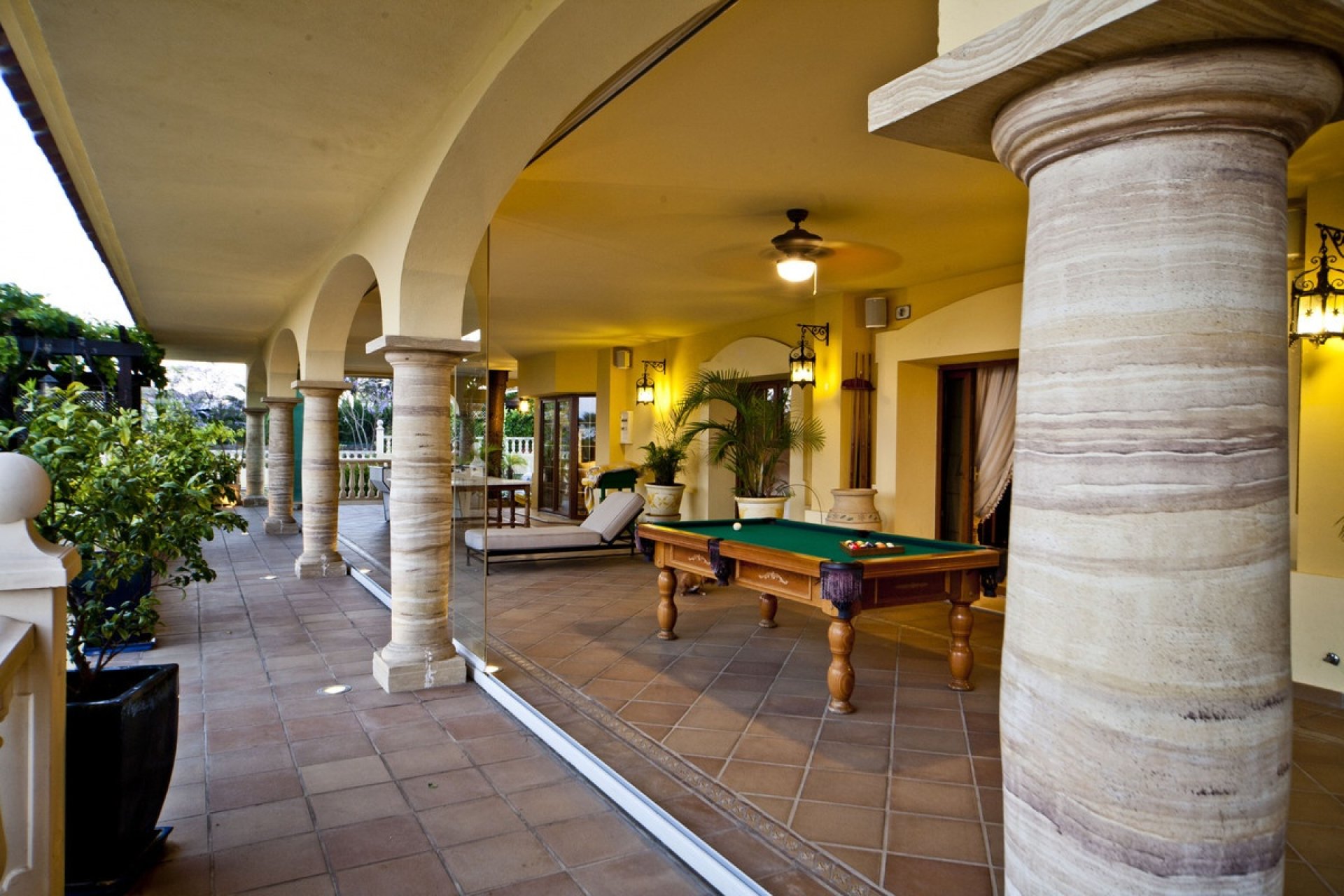 Rynek wtórny - Villa - Marbella - Nueva Andalucía