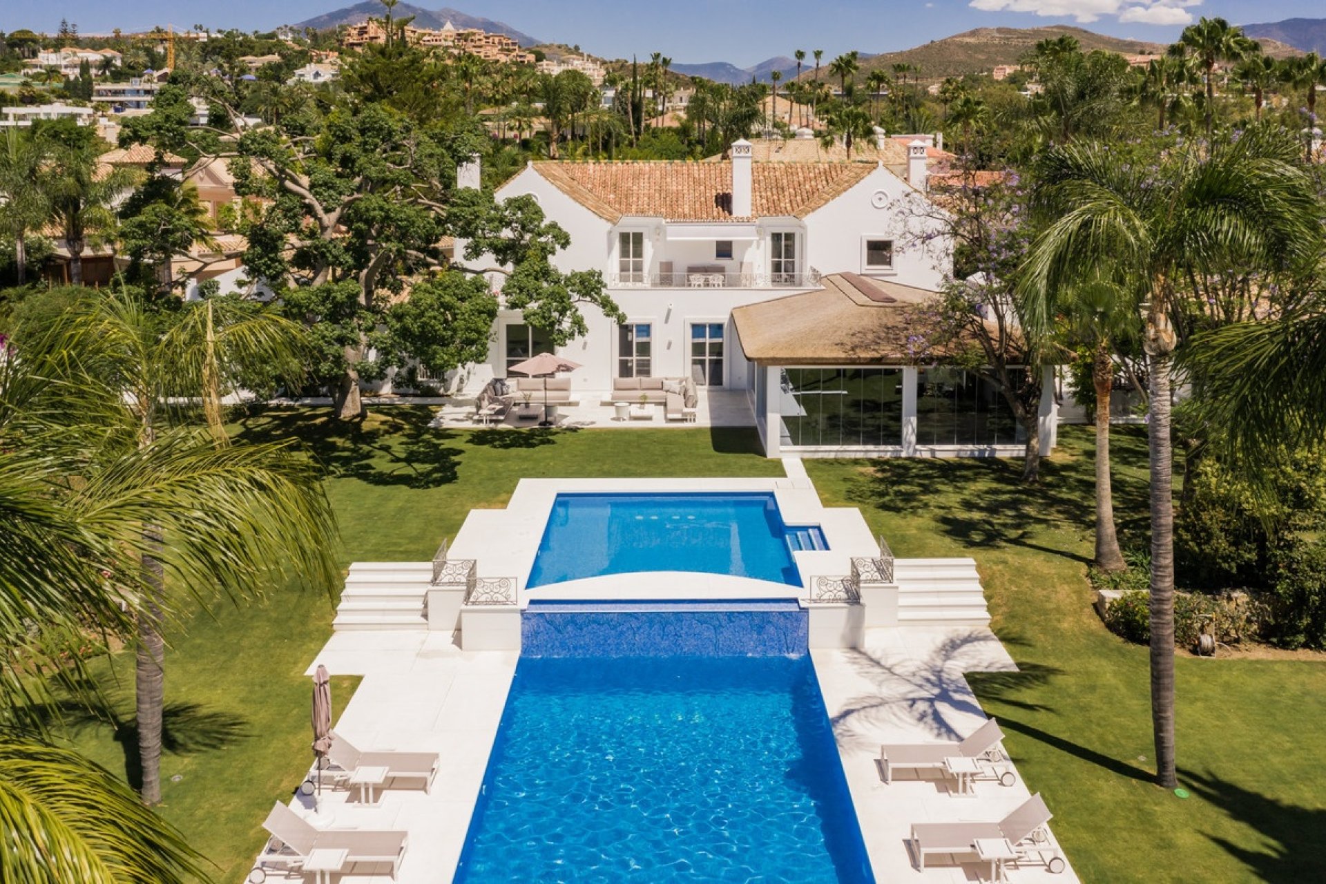 Rynek wtórny - Villa - Marbella - Nueva Andalucía