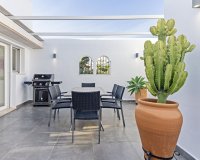 Rynek wtórny - Villa - Marbella - Nueva Andalucía